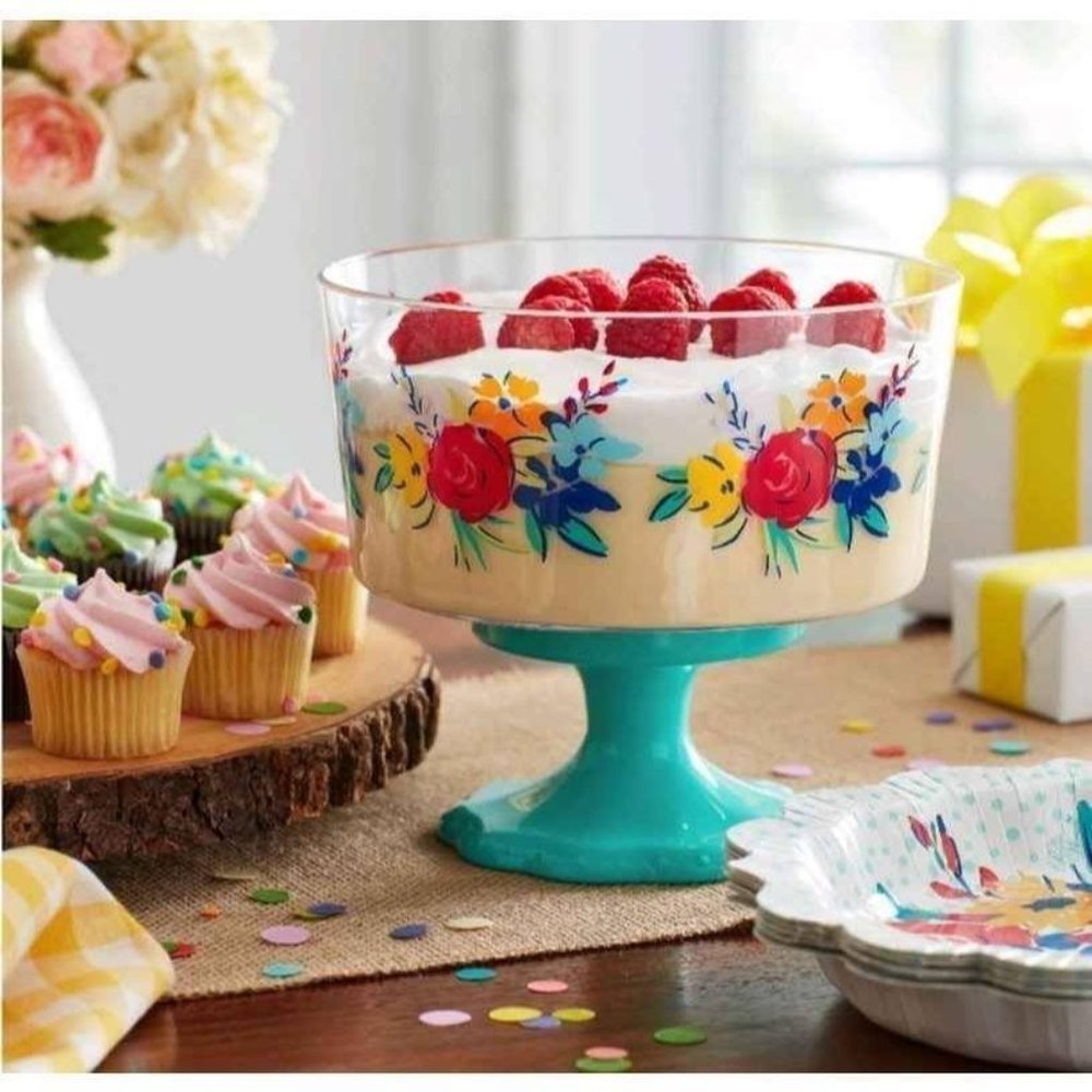 Pioneer Woman 47-Ounce Trifle Footed Snack Bowl
